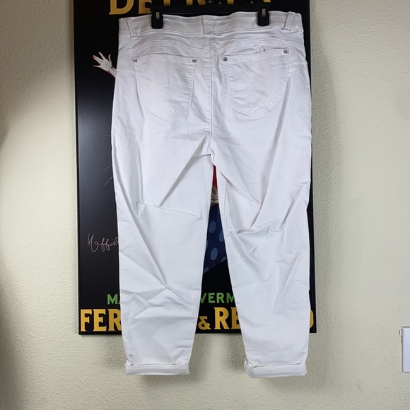 NWT Democracy “Ab Solution” Crop Ankle Jeans White - Picture 11 of 14
